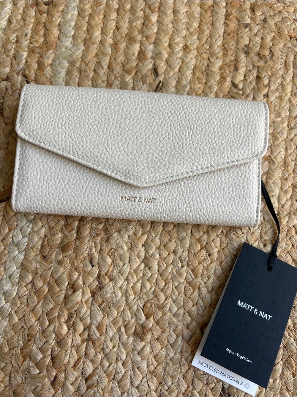 Matt & Nat Cream Textured Envelope Wallet